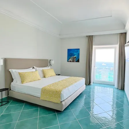 Πανσιόν Casa Adelaide Κάπρι