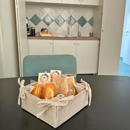 Casa Adelaide 4*