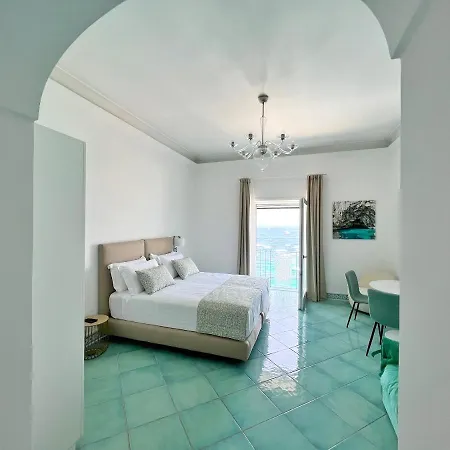 Casa Adelaide קאפרי