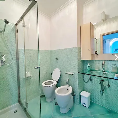 Casa Adelaide בית הארחה קאפרי