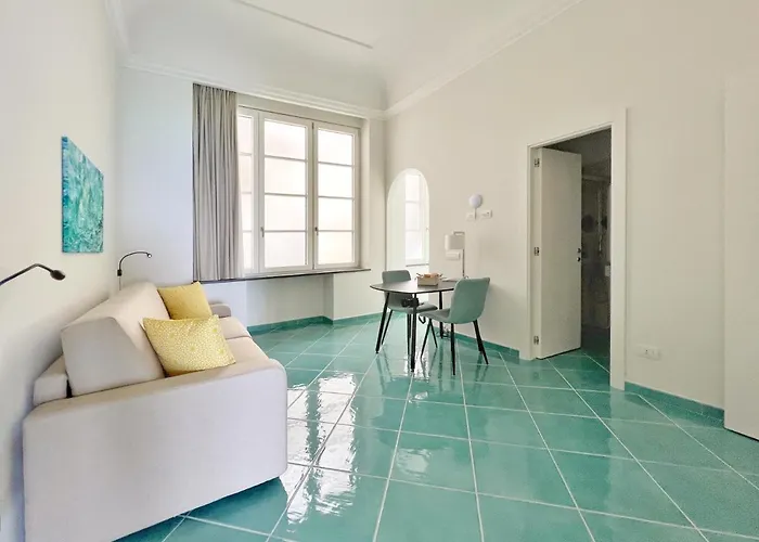 Casa Adelaide Konukevi Capri